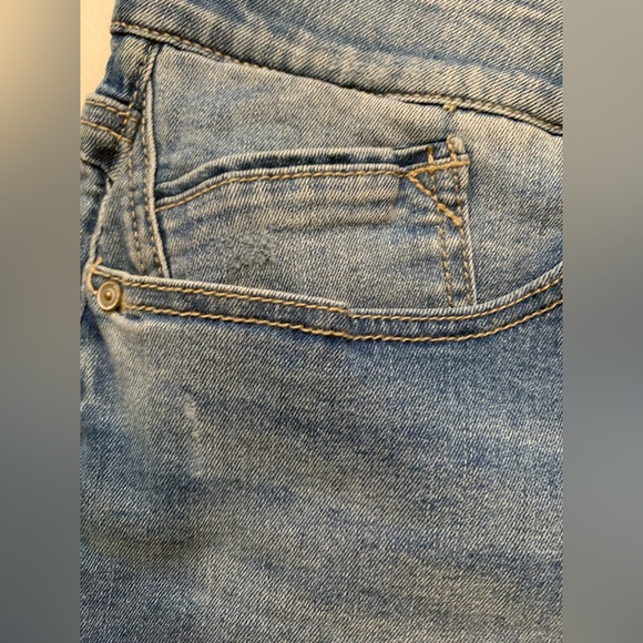 Wit & Wisdom Blue Jeans Shorts (NWT) - Picture 3 of 10